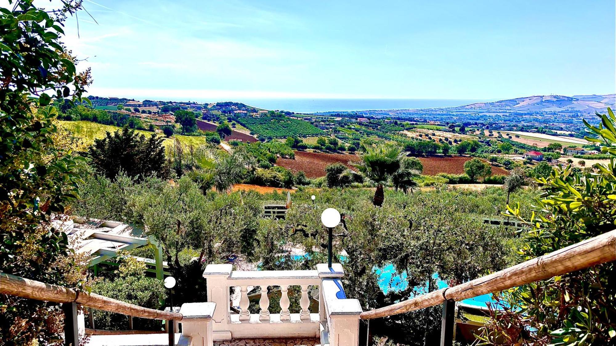 Casale delle Rose Casa Vacanze Montepagano Esterno foto